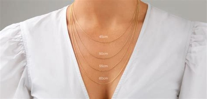 15.6インチのサイズ感は？用途別に“ちょうどいい大きさ”を考える